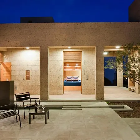 Casas Bioclimaticas Iter El Medano (Tenerife)