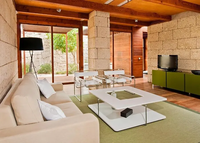 Casas Bioclimaticas Iter * 엘메다노